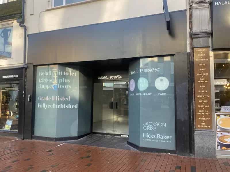 Retail Unit To Let Reading Town Centre Grade II Listed