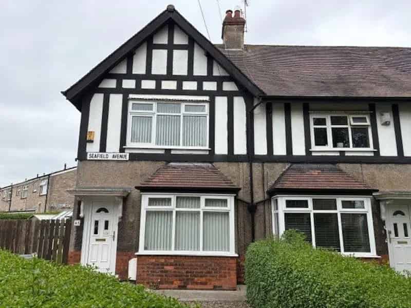 2 Bedroom Semi Detached House To Rent
