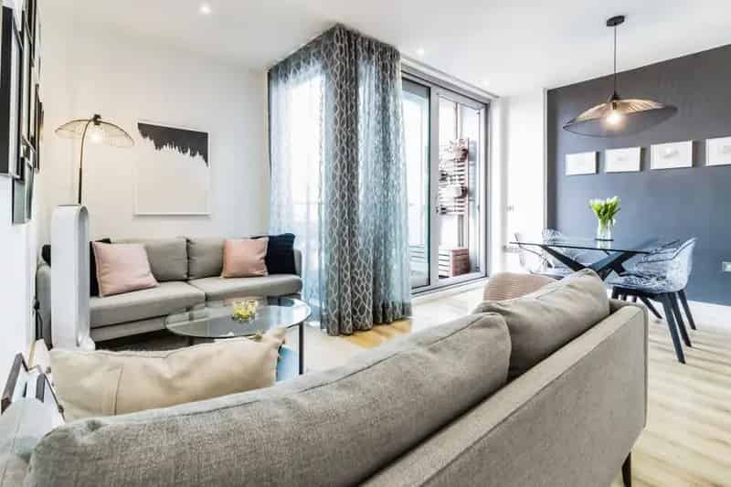 2 Bed Furnished Apartment Near Deansgate Manchester