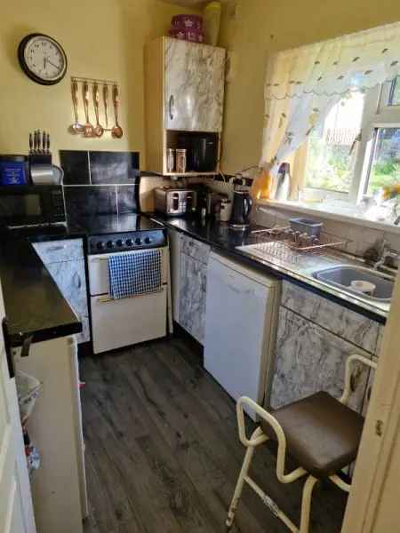 Bungalow For Rent in Stafford, England