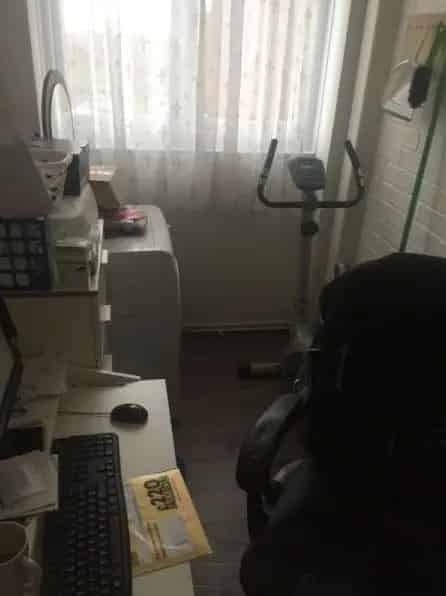 Spacious 2-Bedroom Flat Near Amenities and Schools