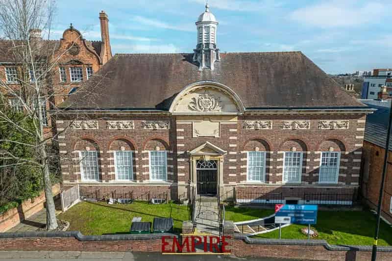 1 Bedroom Apartment for Sale in Sutton Coldfield