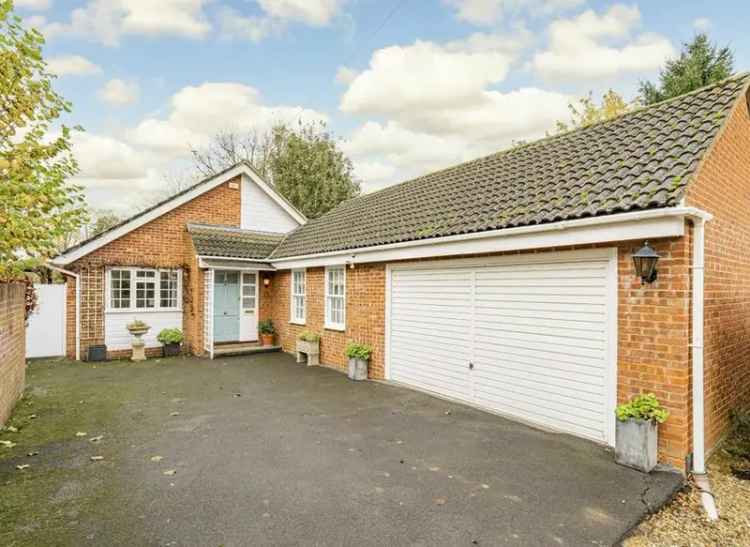 Four Bedroom Detached Bungalow Near Sunbury Station