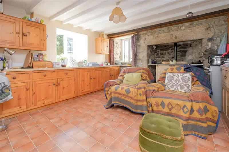 4 Bedroom House for Sale
