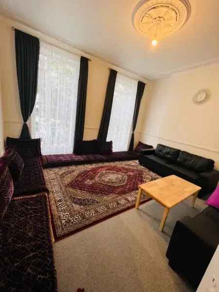 House For Rent in London, England