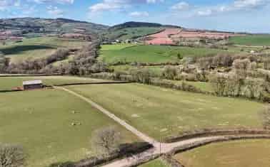 Barn Conversion Opportunity near Taunton 4 Bedrooms 2 En-Suites