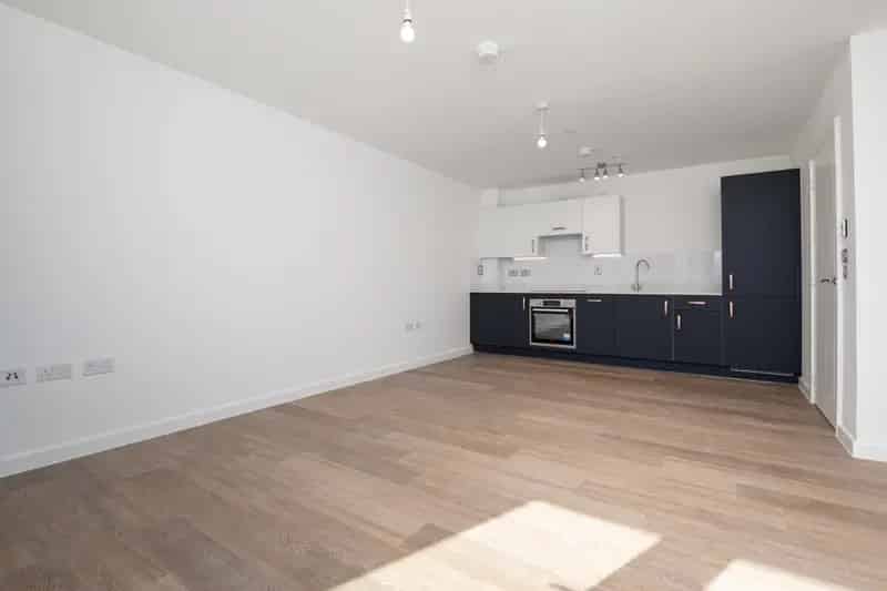 1 Bedroom Apartment for Rent Walton on Thames