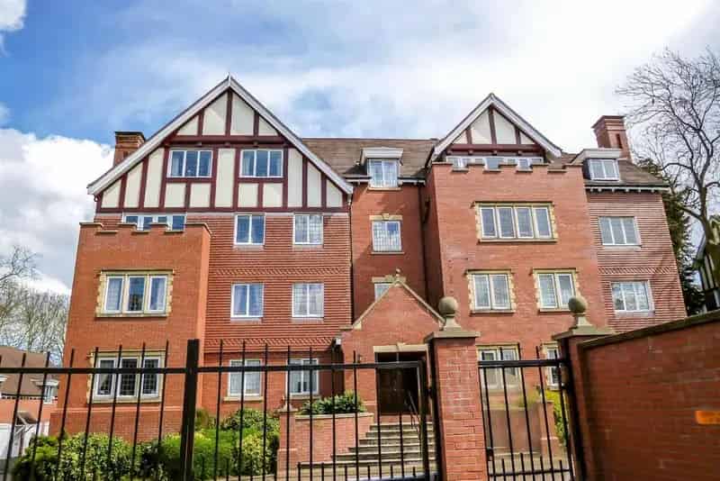 1 Bedroom Flat to Rent Luxury Ground Floor Apartment
