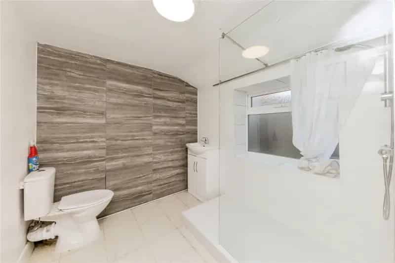3-Bedroom Terraced House Winsford - Great Potential