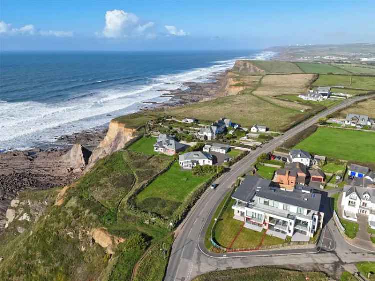 Ground Floor Apartment 3 Bedrooms Sea Views Bude