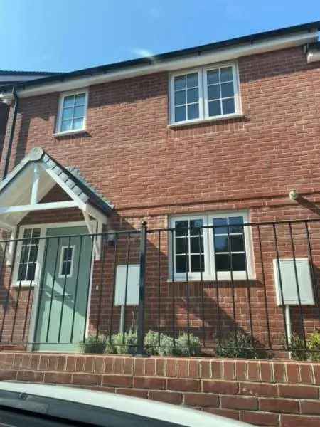 House For Rent in Wealden, England