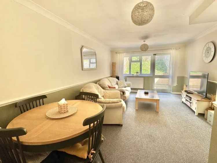 2 Bedroom Mid Terrace House for Sale Downs Road Kent