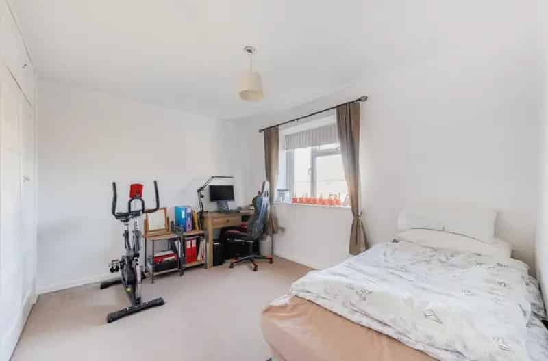 3 Bed Semi-Detached House for Sale