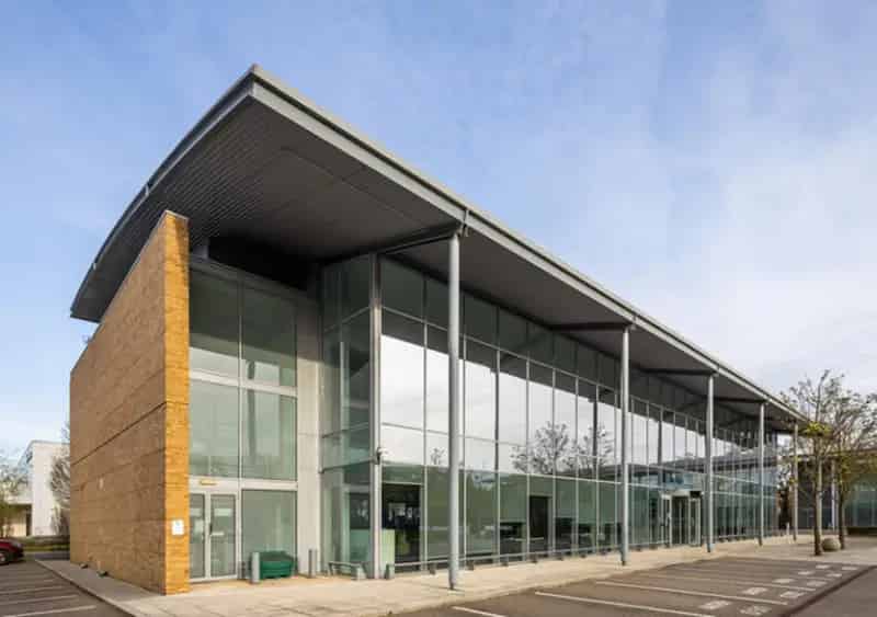 Self Contained Office Building Two Floors Parking Showers