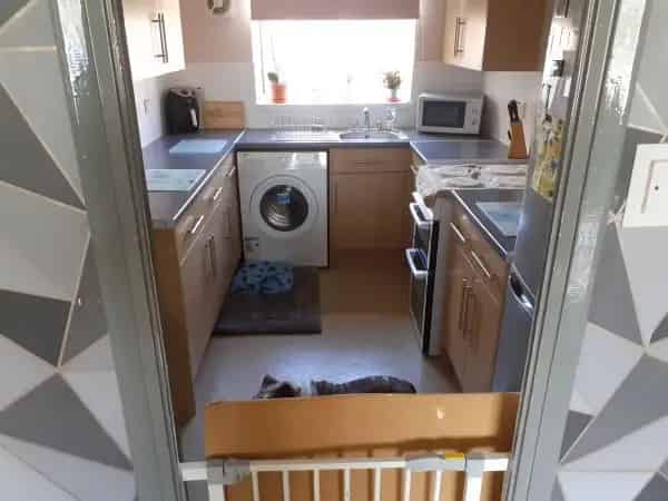 1 Bedroom Ground Floor Flat with Communal Garden