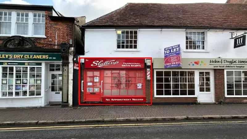 Ground Floor Shop Grade II Listed Open Plan Retail Beauty Cafe