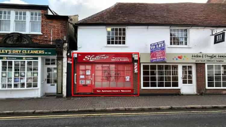 Ground Floor Shop Grade II Listed Open Plan Retail Beauty Cafe