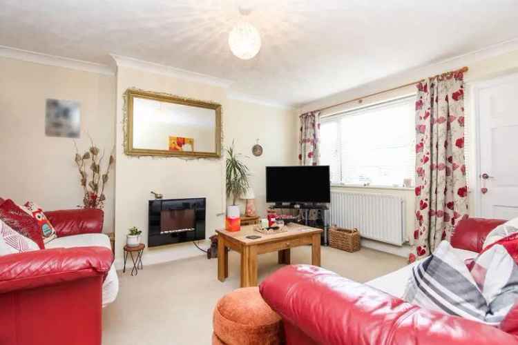 3 Bedroom Semi-Detached House for Sale in Putnoe Bedford