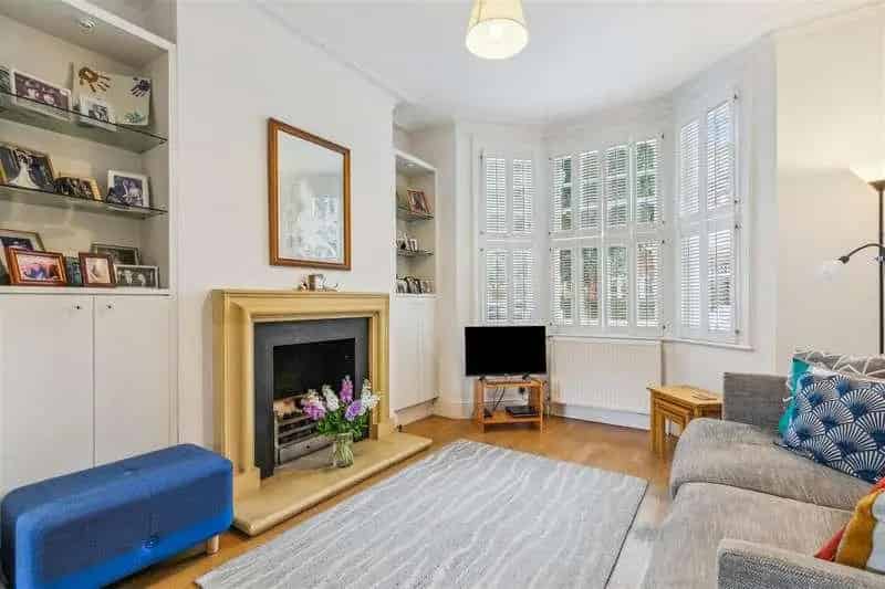 3 Bed House for Sale near Turnham Green Tube