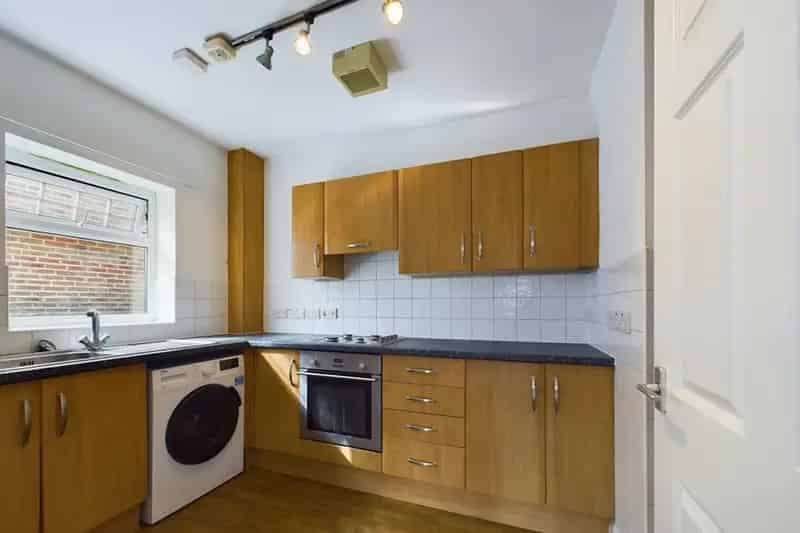 1 Double Bedroom Flat North End Portsmouth Shared Ownership No Chain