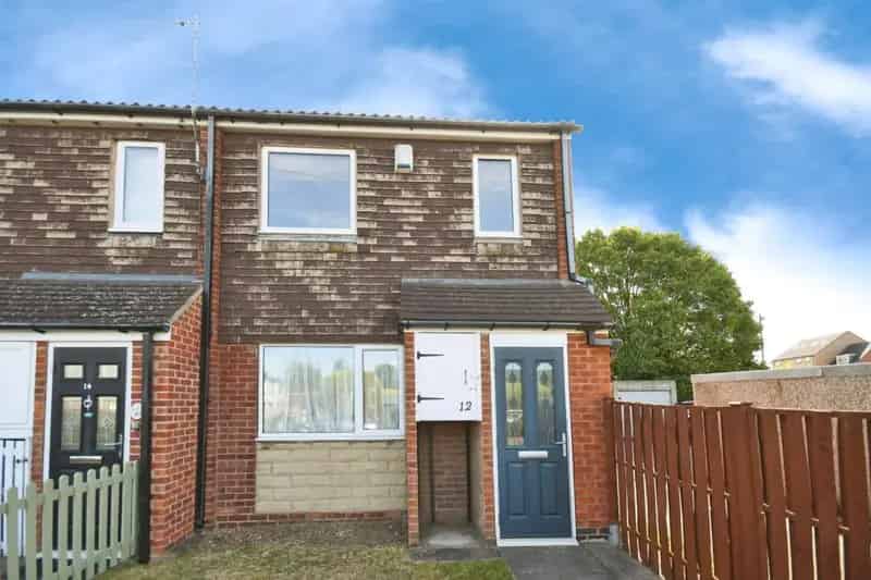 2 Bedroom House For Sale Hasland Chesterfield