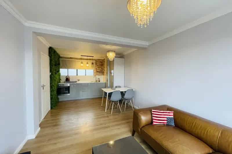 Flat For Rent , London, England