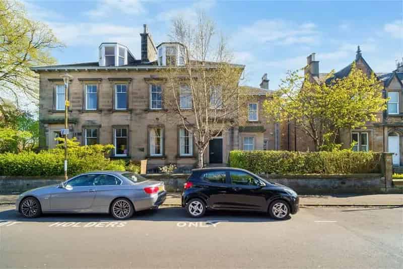 2 Bed Flat Newington Edinburgh Garden Flat Allocated Parking