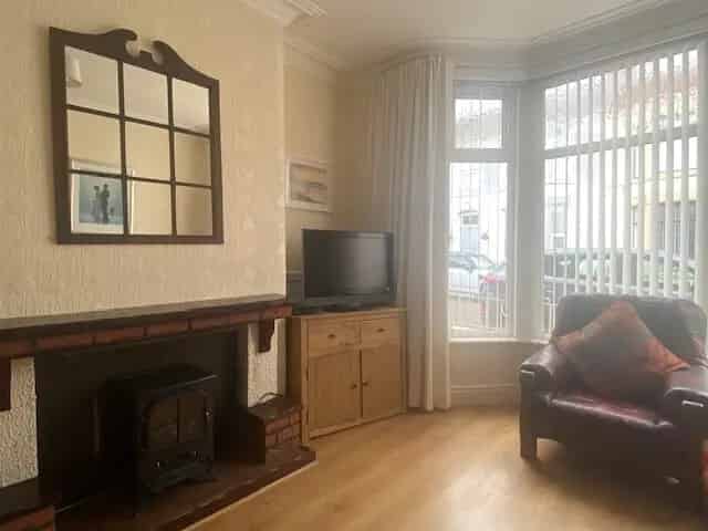 3 Bedroom House Old Swan Zero Deposit Available