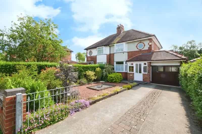 3 Bedroom Semi Detached House for Sale York