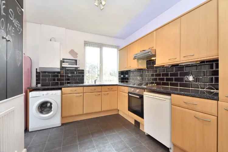 Apartment For Sale in Leeds, England