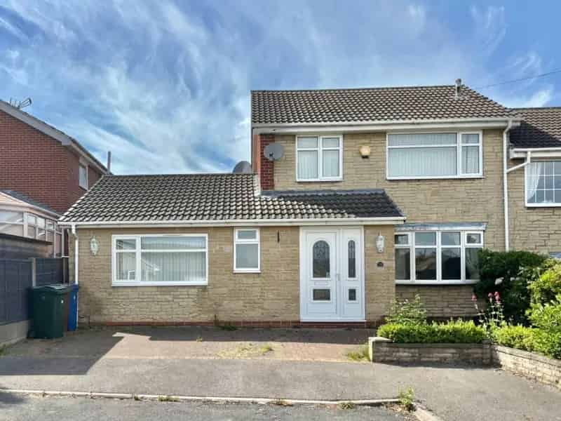 3 Bedroom House For Sale Barnsley