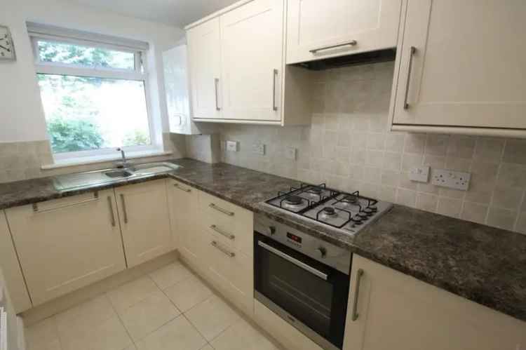 2 bedroom  Flat for sale, Goostrey, Cheshire, CW4