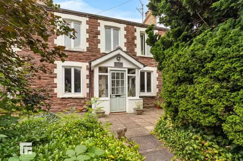 4 Bedroom Terraced House for Sale in Radyr