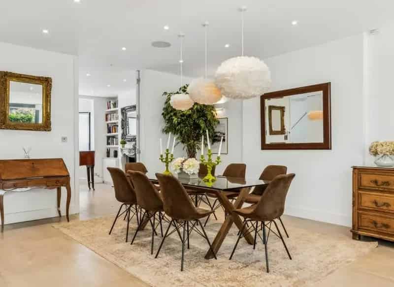 Four Bedroom Family Home with South-West Facing Garden