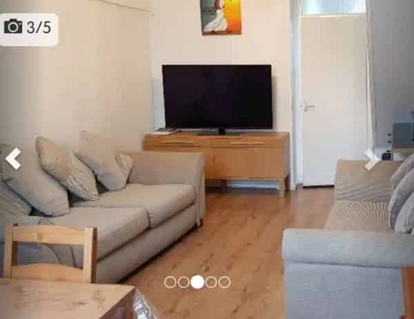 2 Bed House Near Amenities No Age Restriction