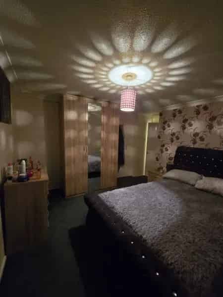 3 Bedroom House with Garden and Parking