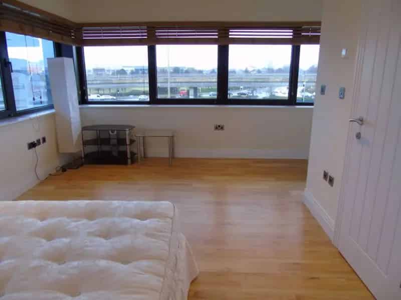 1 Bedroom Studio House to Rent