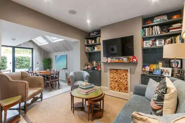 Terraced house to rent in Rosaline Road, Fulham, London SW6