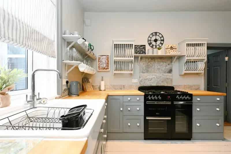 Hunstanton Victorian House: 4 En-Suite Bedrooms, Family Home or Holiday Let