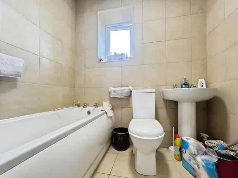 2 Bed End Terrace House For Sale Near Local Amenities