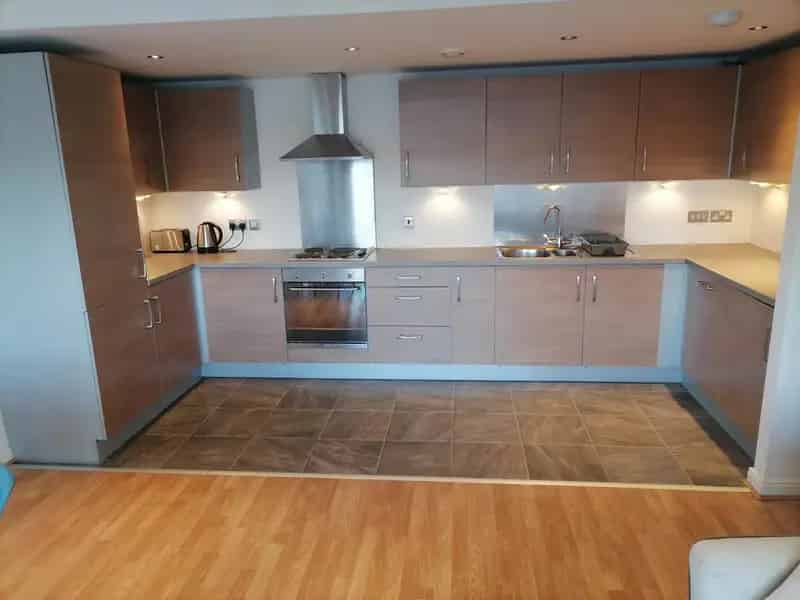 2 Bedroom City Quay Waterfront Apartment To Rent