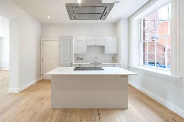 3 Bedroom Apartment for Sale