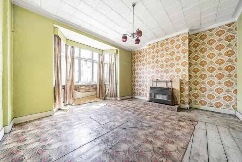 3 Bed Semi-Detached House Near Ladywell Lewisham Stations