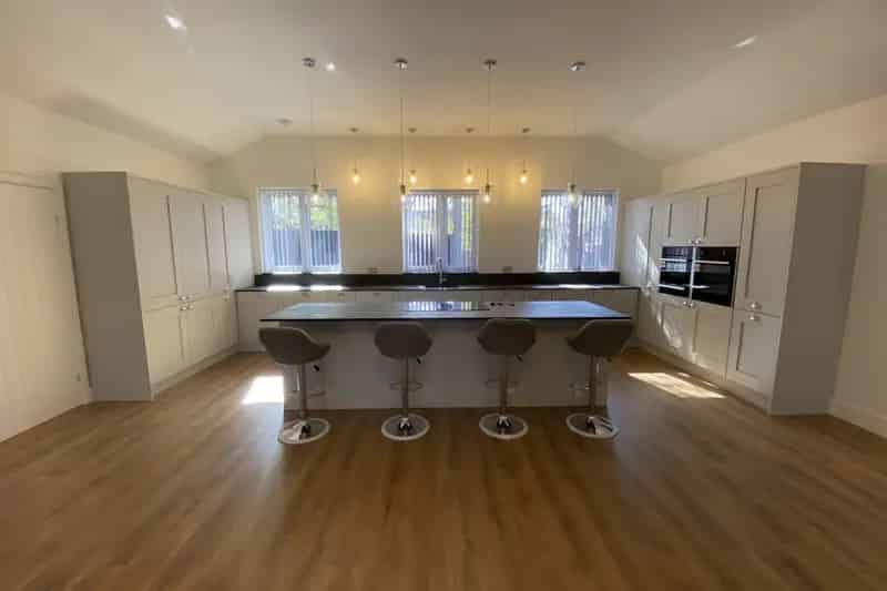 3-Bed Modern Bungalow Kidderminster DY11 Private Road
