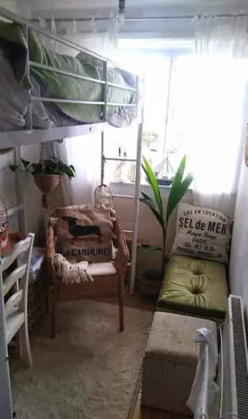 Two Bedroom Terraced House Near Town