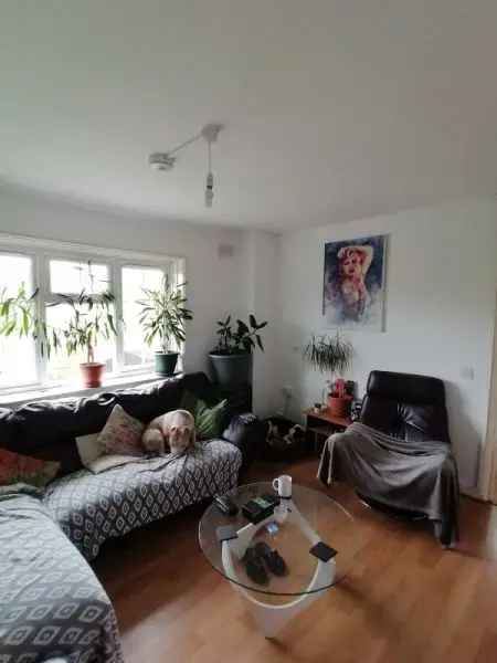 Flat For Rent in London, England