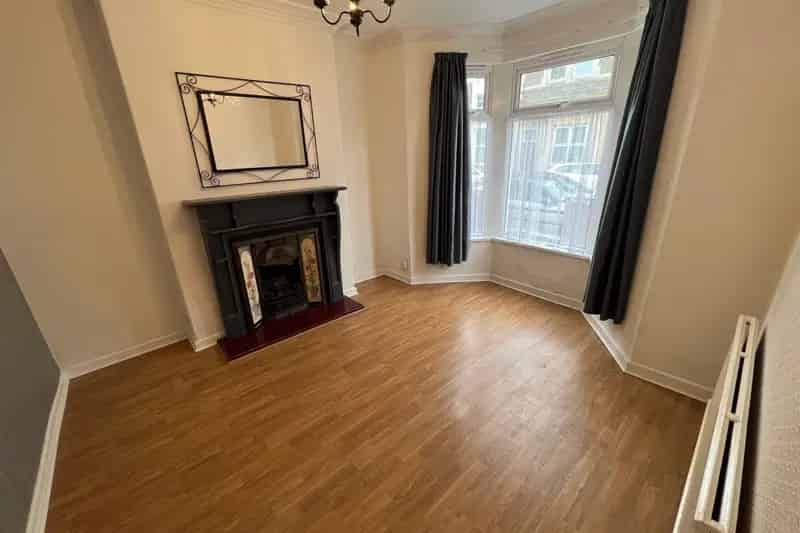 Three Four Bedroom Family Home Near Amenities