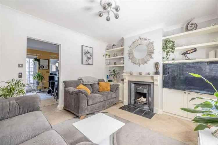2 Bed Character Cottage Windsor