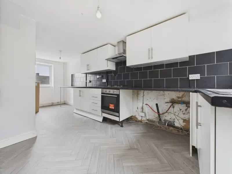 3 bedroom House
 To Rent
