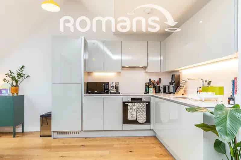 2 Bedroom Flat To Let